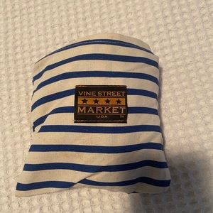 Vine Street Market tote blue NWOT
